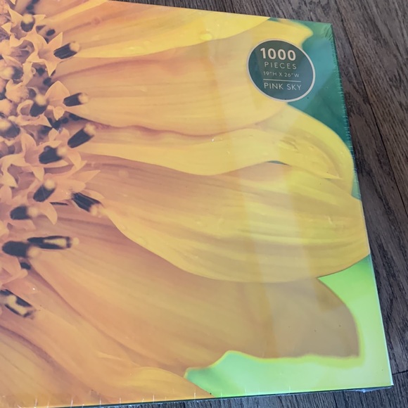 Vibrant Sunflower Pink Sky Puzzle 19”x26” 1000 pieces New Sealed - Picture 15 of 16